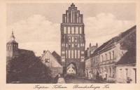 /album/strassen-und-platze/brandenburger-tor-mit-petri-kirche-1920-ca-web-jpg/